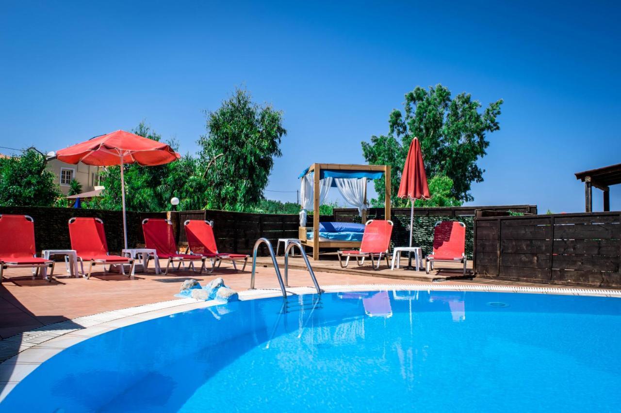 Niriides Villas Old Listing Herszonisszosz Kültér fotó