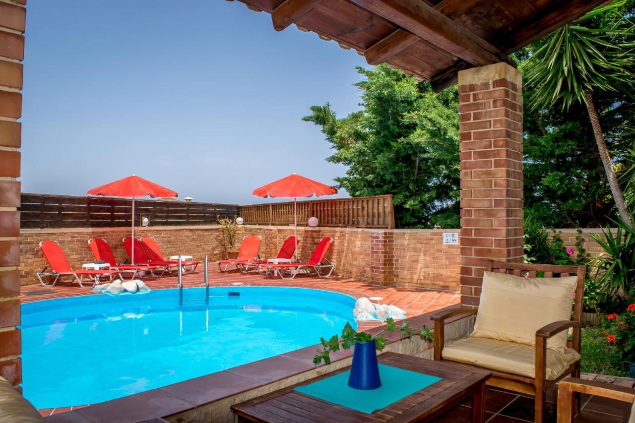 Niriides Villas Old Listing Herszonisszosz Kültér fotó