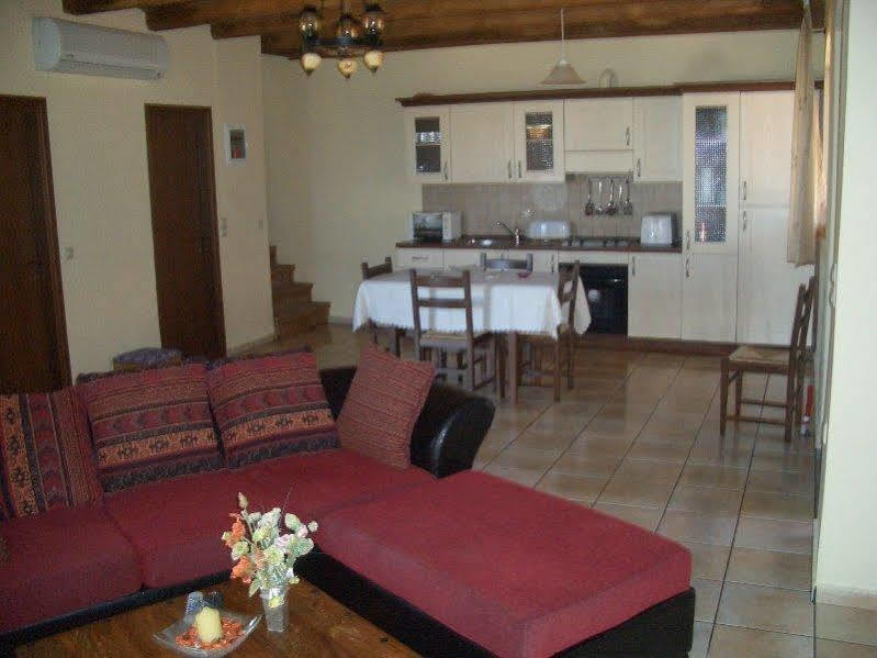 Niriides Villas Old Listing Herszonisszosz Kültér fotó